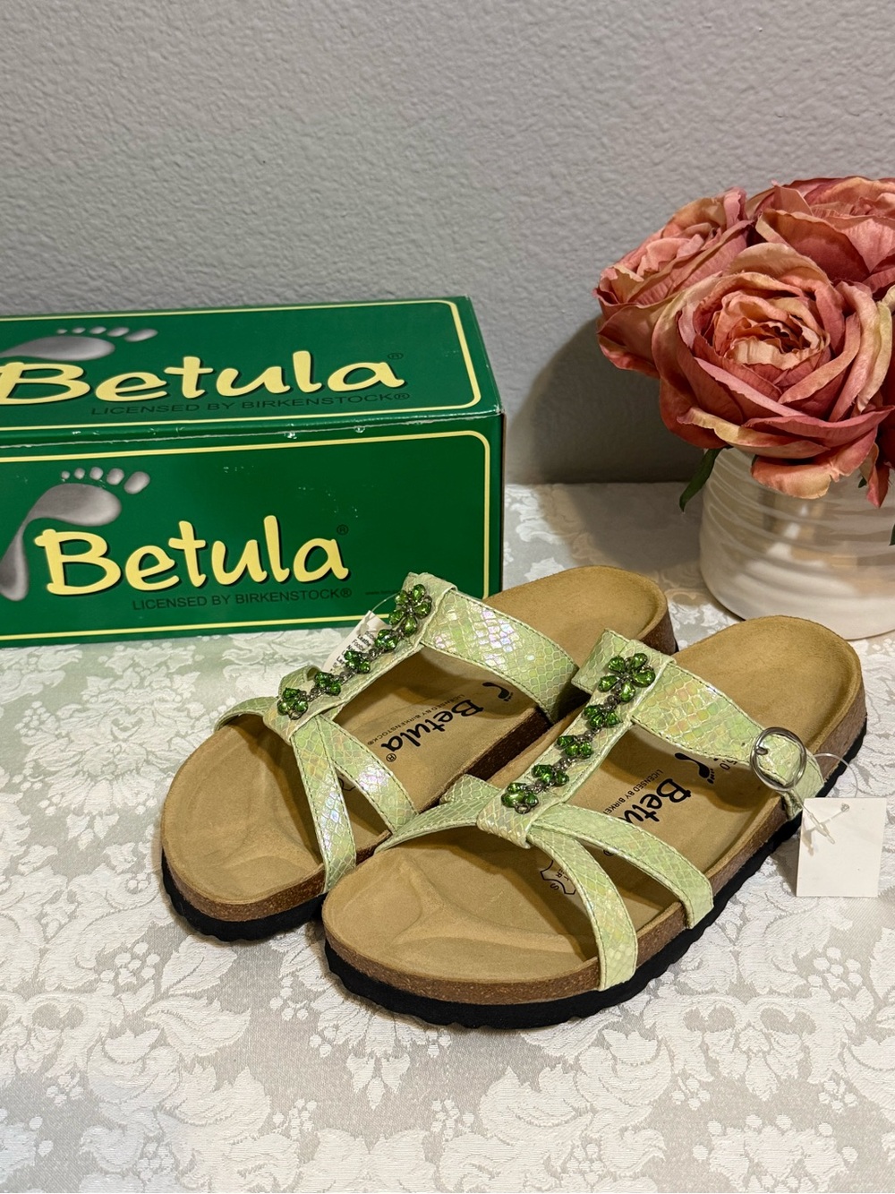 Birkenstock Betula Green Metallic Jewel Rhinestone Sandals Women’s 7 or 38 NEW